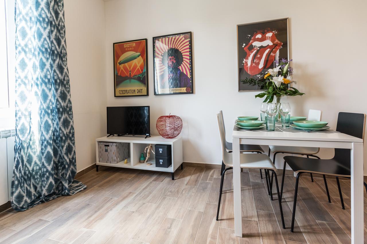 Apartmán Certosa Colorful Mini Flats Milán Exteriér fotografie
